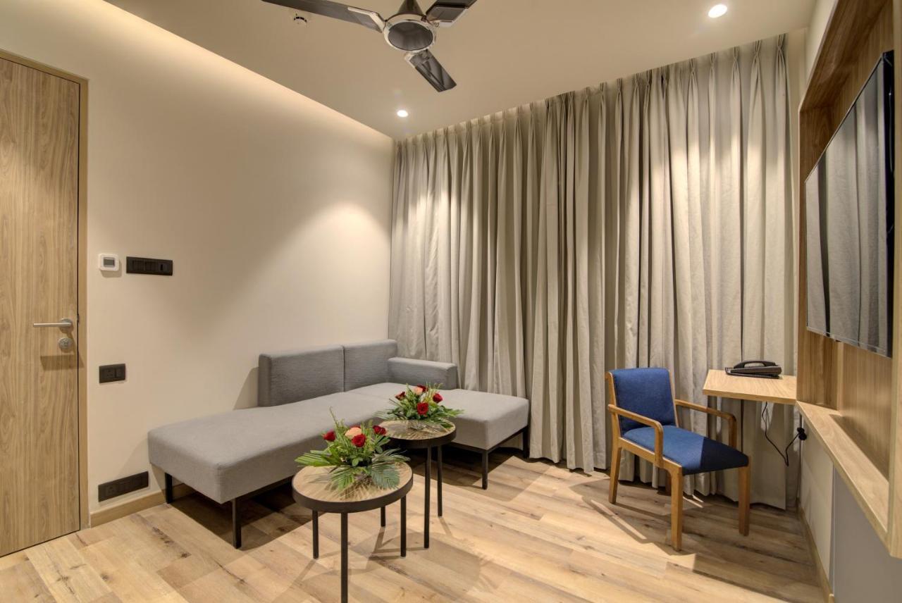 7 Apple Hotel Pratap Nagar, Jaipur Bagian luar foto