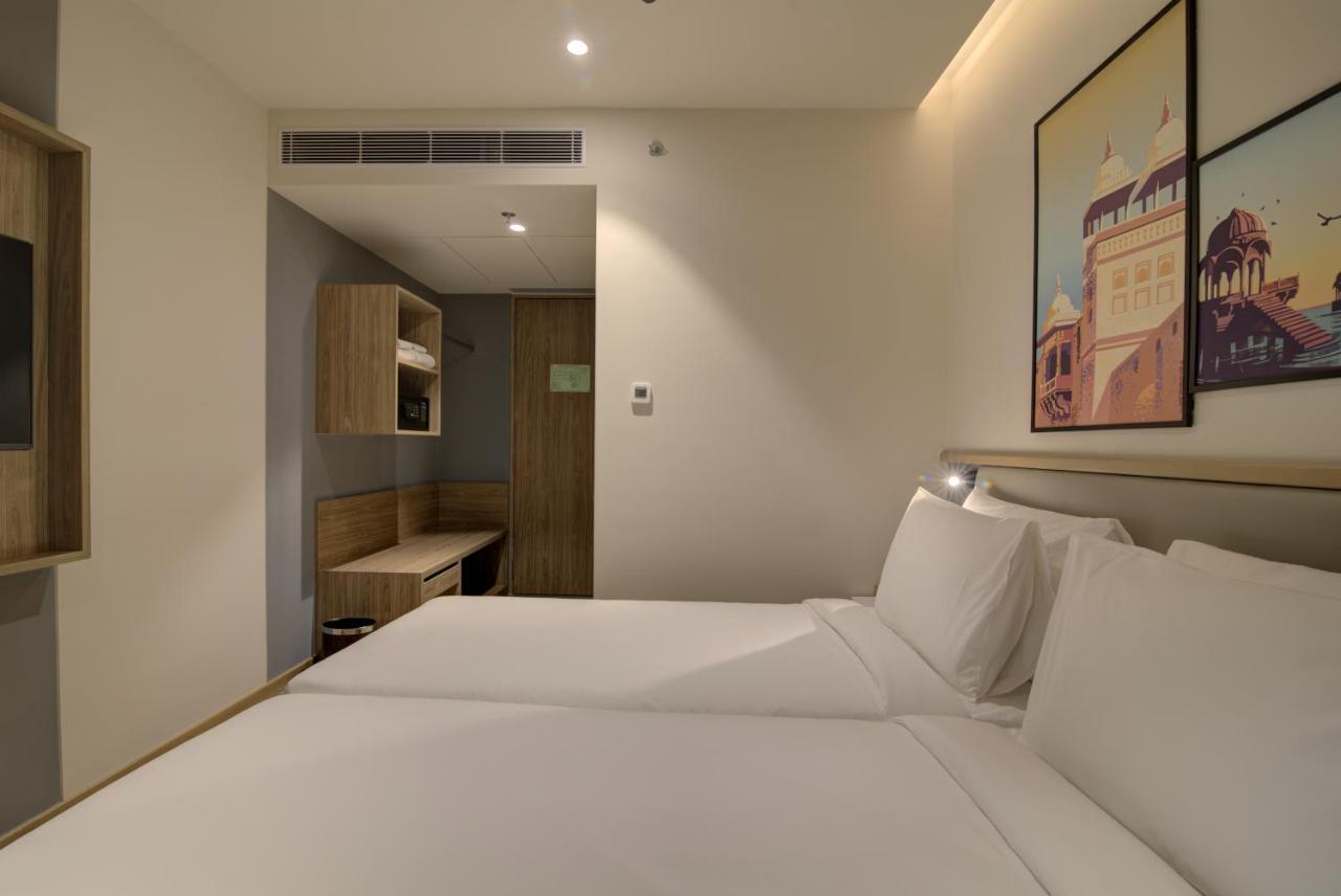 7 Apple Hotel Pratap Nagar, Jaipur Bagian luar foto